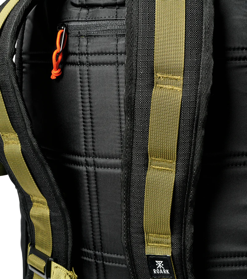 Passenger 27L 2.0 Bag - Black - Image 7